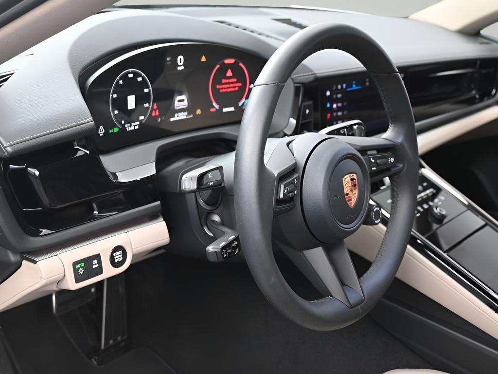2026 Porsche PANAMERA BASE — фото 5