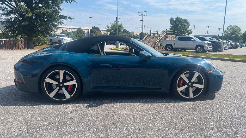2026 Porsche 911 CARRERA 4S CABRIOLET photo 8
