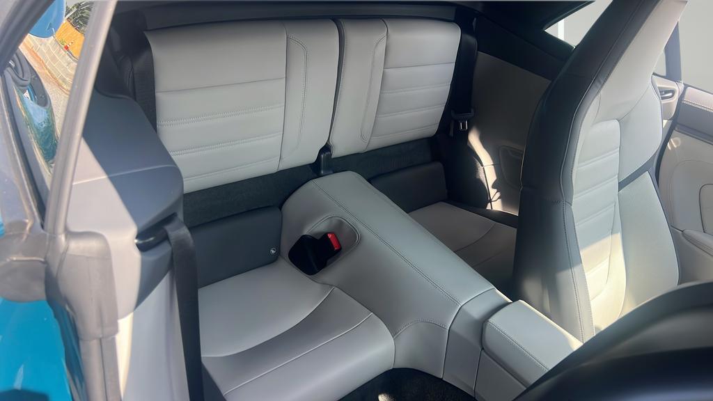 صورة مصغرة 19 لـ 2026 Porsche 911 CARRERA 4S CABRIOLET
