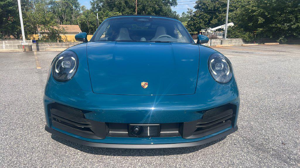 2026 Porsche 911 CARRERA 4S CABRIOLET photo 10