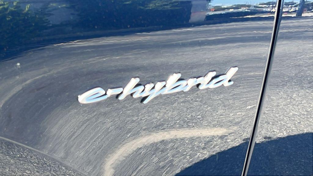 صورة 14 لـ 2026 Porsche CAYENNE CAYENNE S E-HYBRID