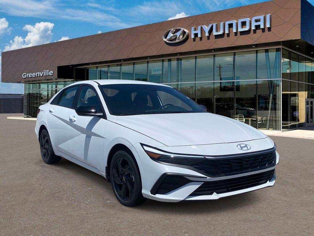 New 2026 Hyundai ELANTRA HEV SEL