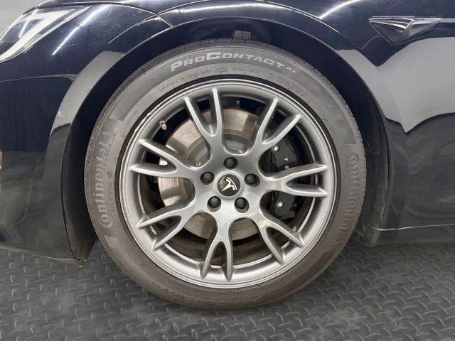 TESLA MODEL S BASE - 9