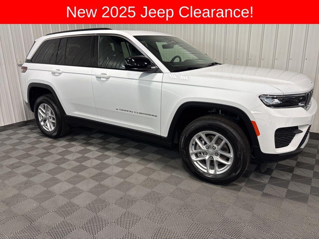 New 2025 Jeep Grand Cherokee Laredo X