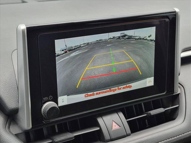 صورة مصغرة 12 لـ 2024 Toyota RAV4 XLE