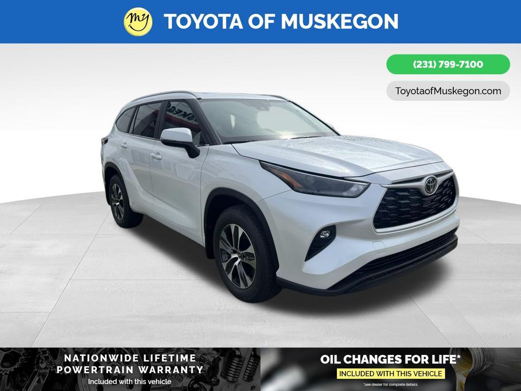New 2026 Toyota Highlander XLE