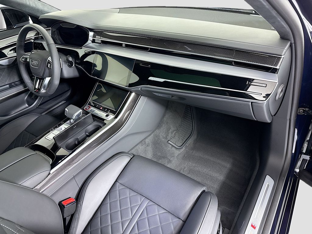 صورة مصغرة 18 لـ 2026 AUDI S8