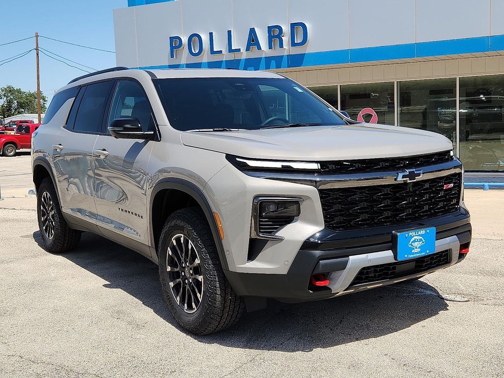 New 2026 Chevrolet Traverse AWD Z71