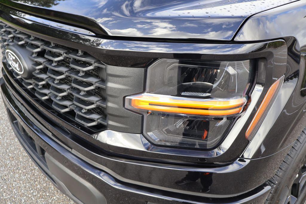 FORD F-150 STX - 3