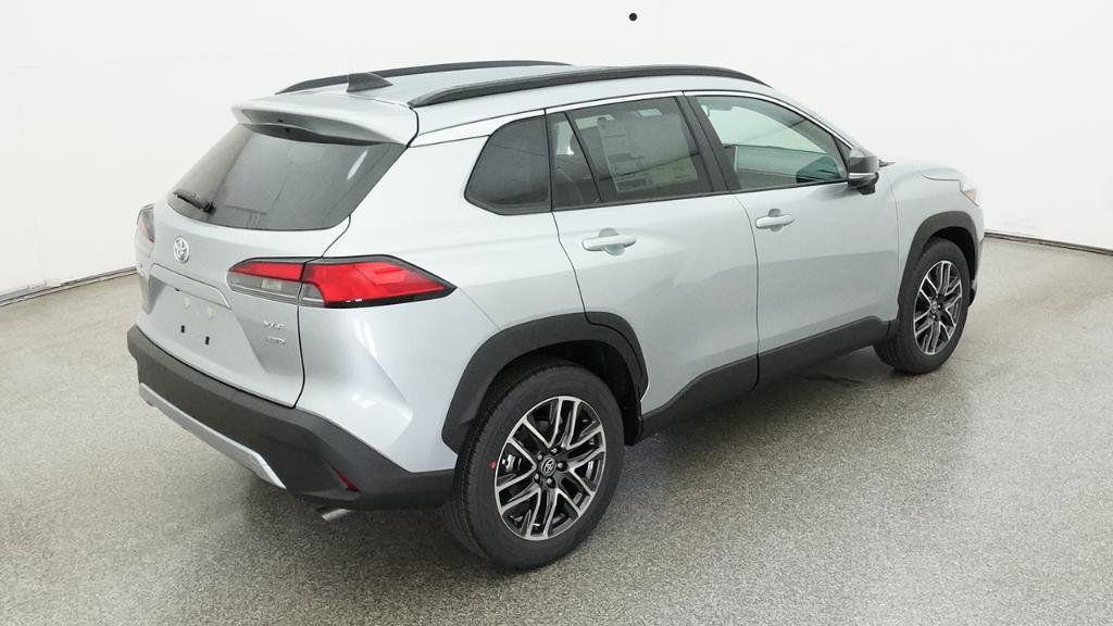 TOYOTA COROLLA CROSS - 2