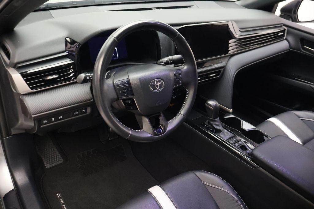 صورة مصغرة 15 لـ 2025 Toyota CAMRY SE