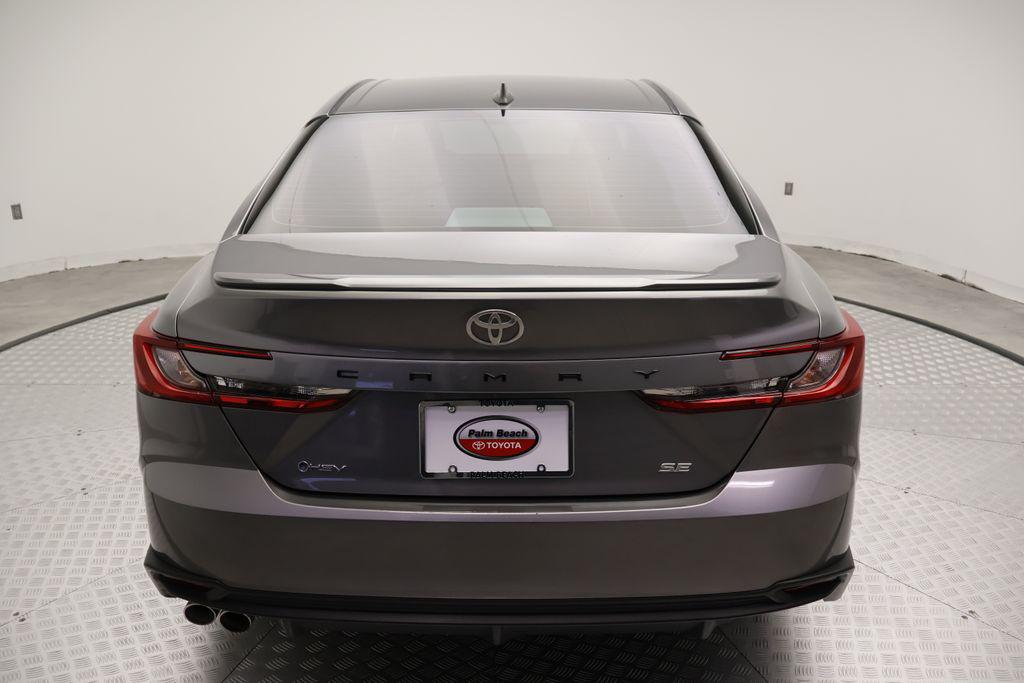 صورة مصغرة 10 لـ 2025 Toyota CAMRY SE