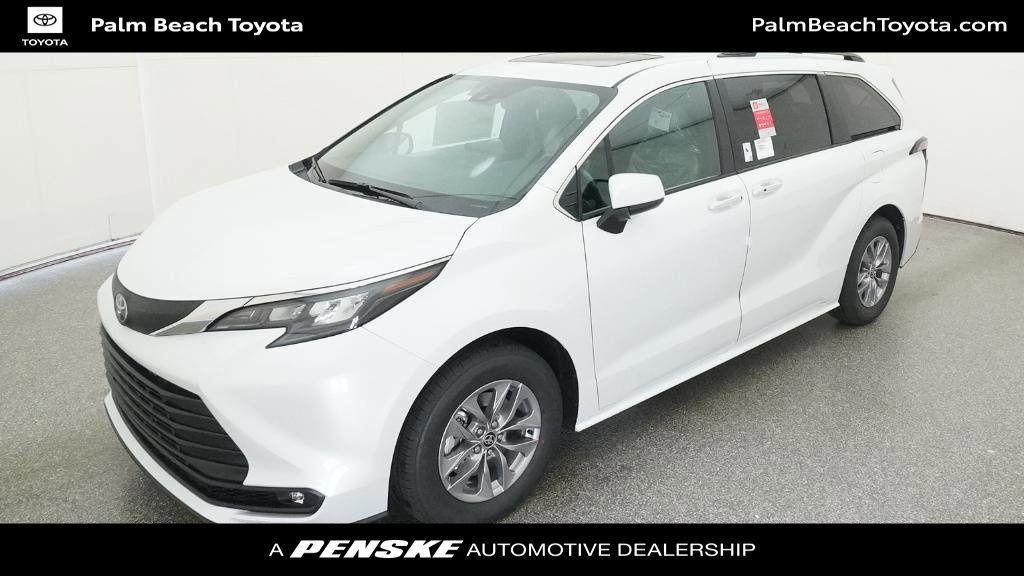 New 2026 Toyota Sienna XLE