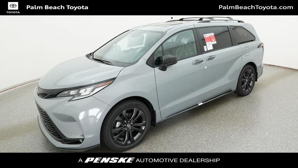 New 2026 Toyota Sienna XSE 7 Passenger