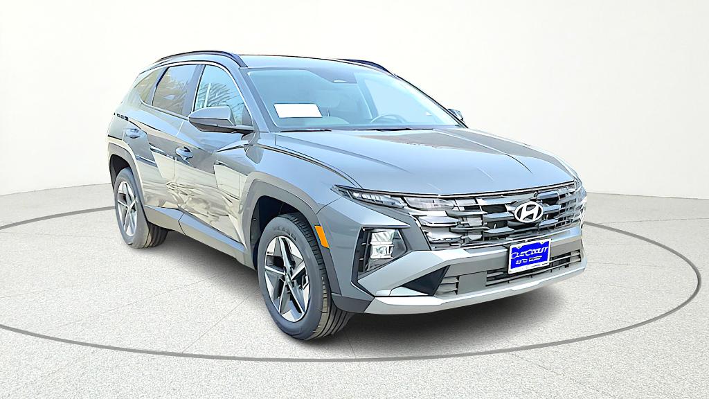 New 2026 Hyundai TUCSON Hybrid SEL