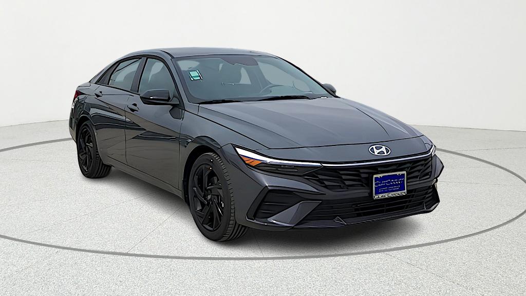 New 2026 Hyundai ELANTRA SEL Sport