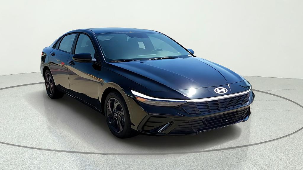New 2026 Hyundai ELANTRA SEL Sport