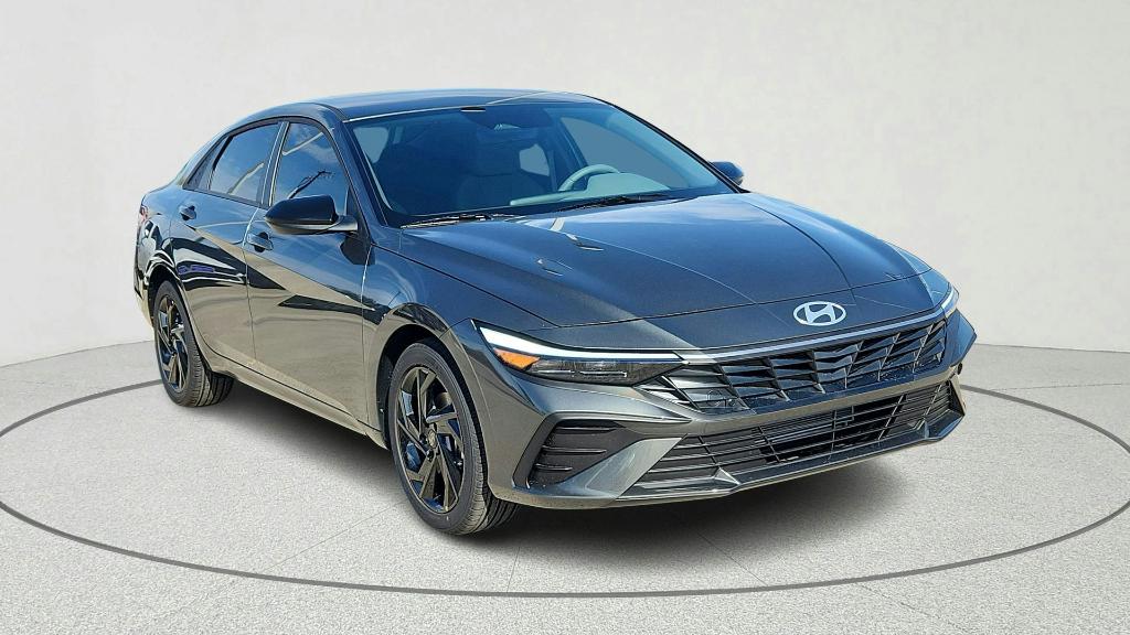 New 2026 Hyundai ELANTRA SEL SPORT PREMIUM