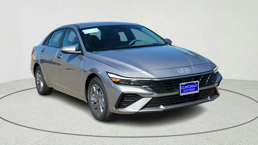 New 2026 Hyundai ELANTRA HEV Blue