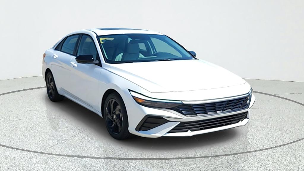 New 2026 Hyundai ELANTRA SEL Sport