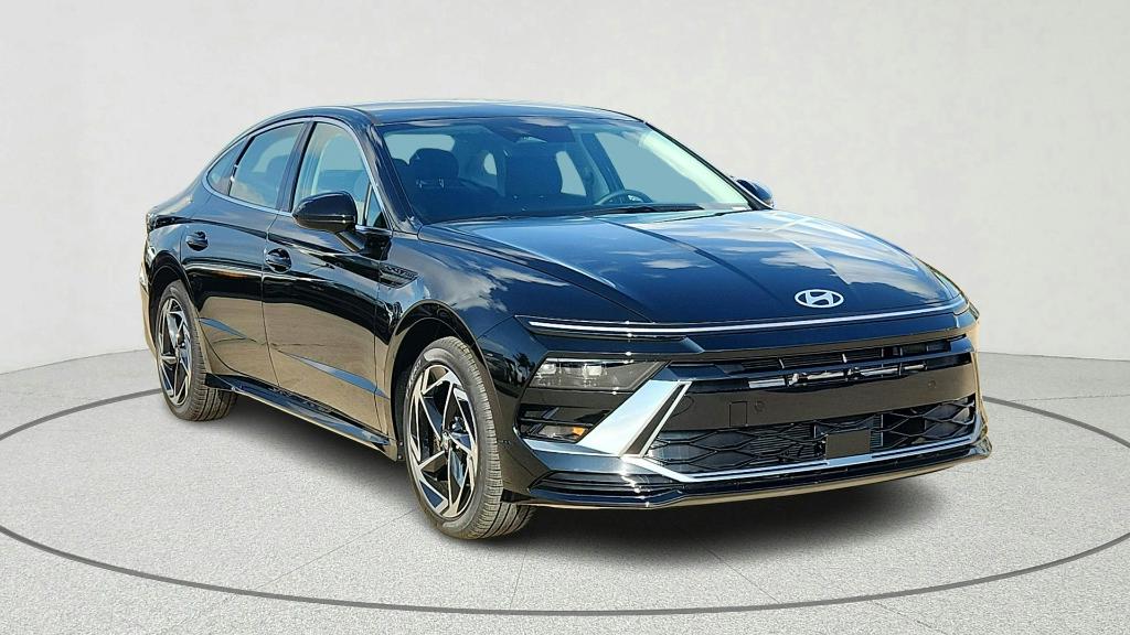 New 2026 Hyundai SONATA SEL Sport