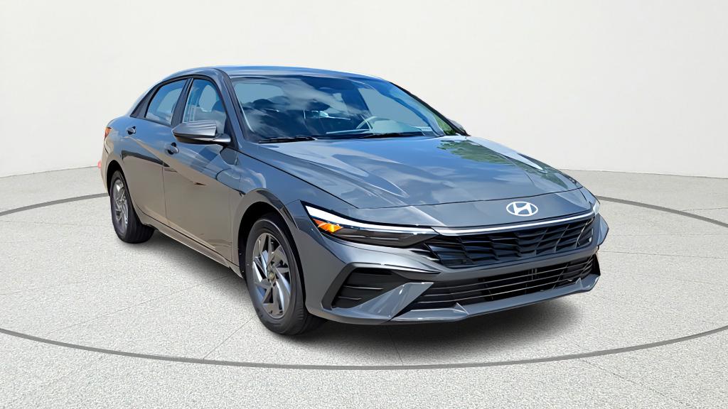 New 2026 Hyundai ELANTRA HEV Blue