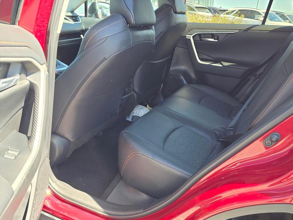 TOYOTA RAV4 - 9