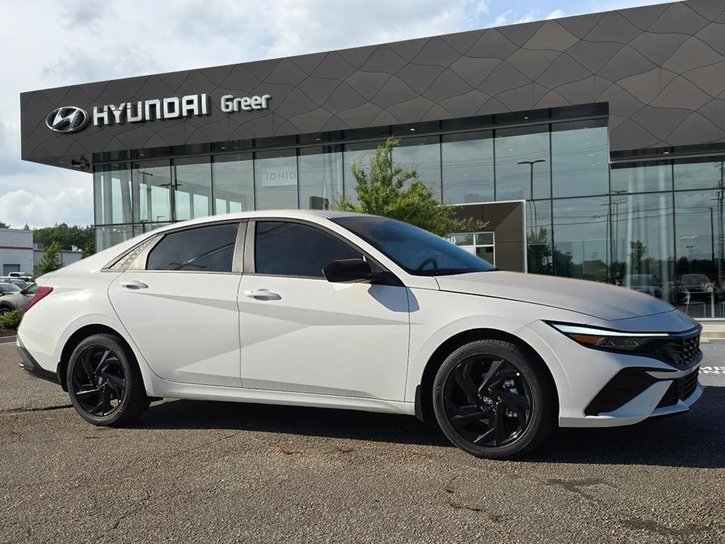 New 2026 Hyundai ELANTRA SEL Sport