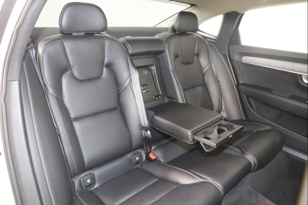 2022 Volvo S90 B6 INSCRIPTION 缩略图 16