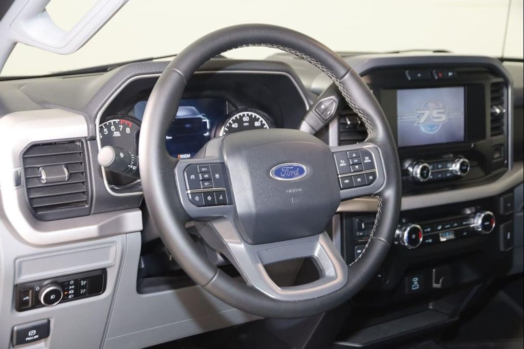 FORD F-150 XLT - 6