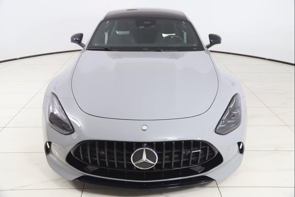 2025 Mercedes-BENZ AMG GT 63 BASE — миниатюра 33