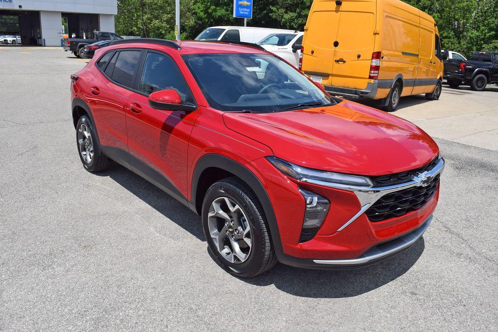 New 2026 Chevrolet Trax LT
