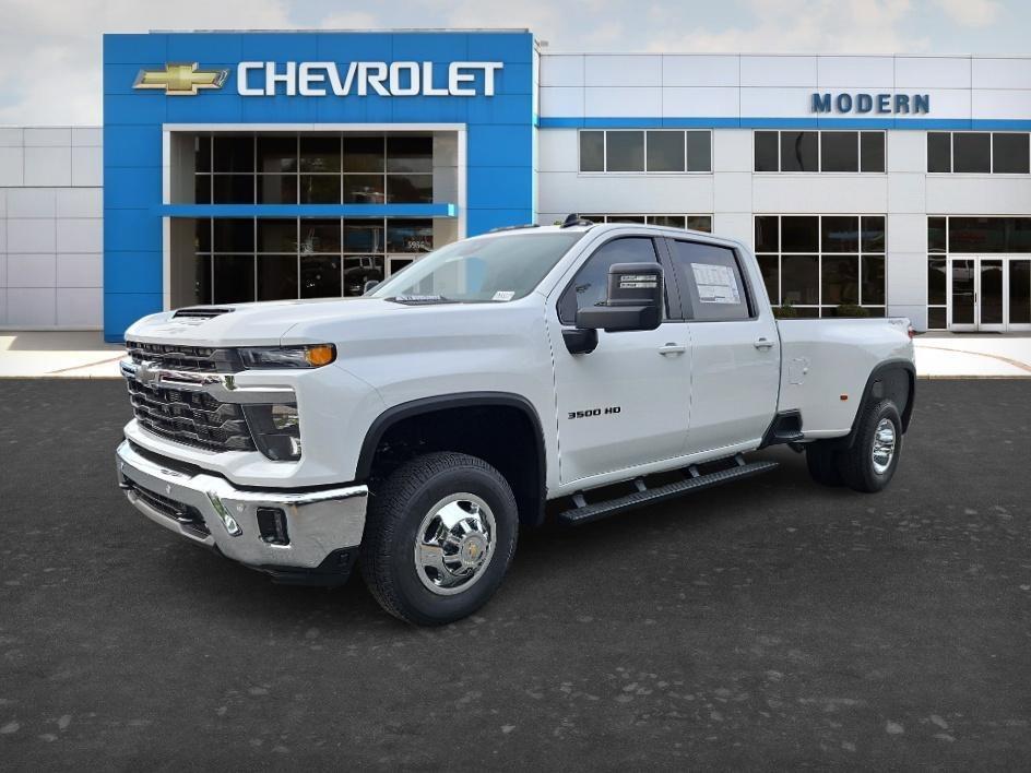 New 2026 Chevrolet Silverado 3500 LT