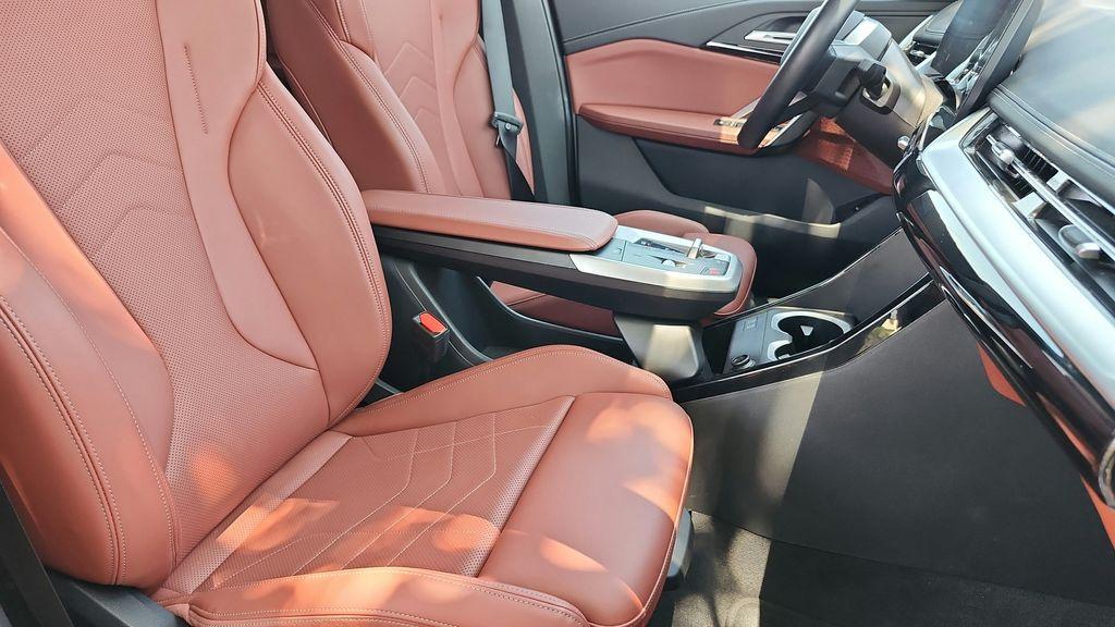 2026 BMW X1 XDRIVE28I — миниатюра 33