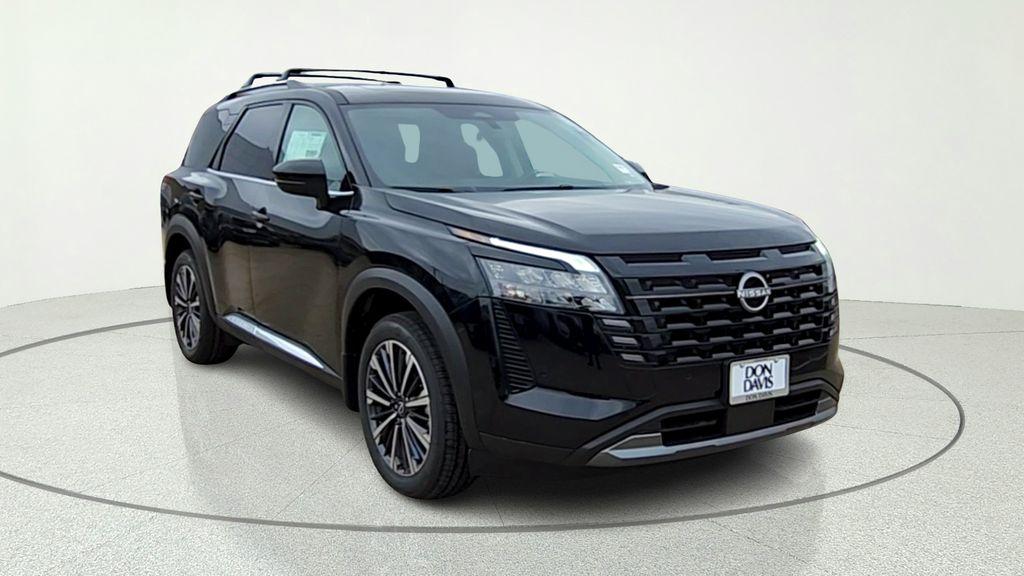 New 2026 Nissan Pathfinder Platinum