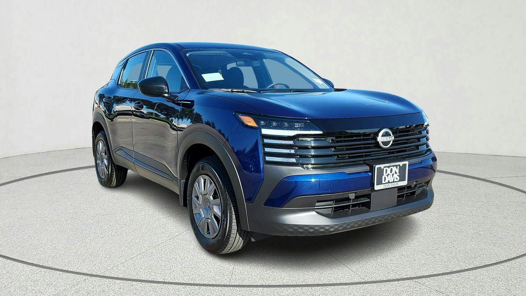 New 2026 Nissan Kicks S
