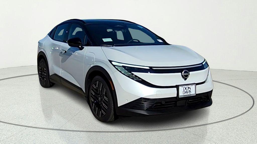 New 2026 Nissan Leaf PLATINUM+