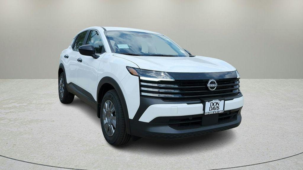 New 2026 Nissan Kicks S