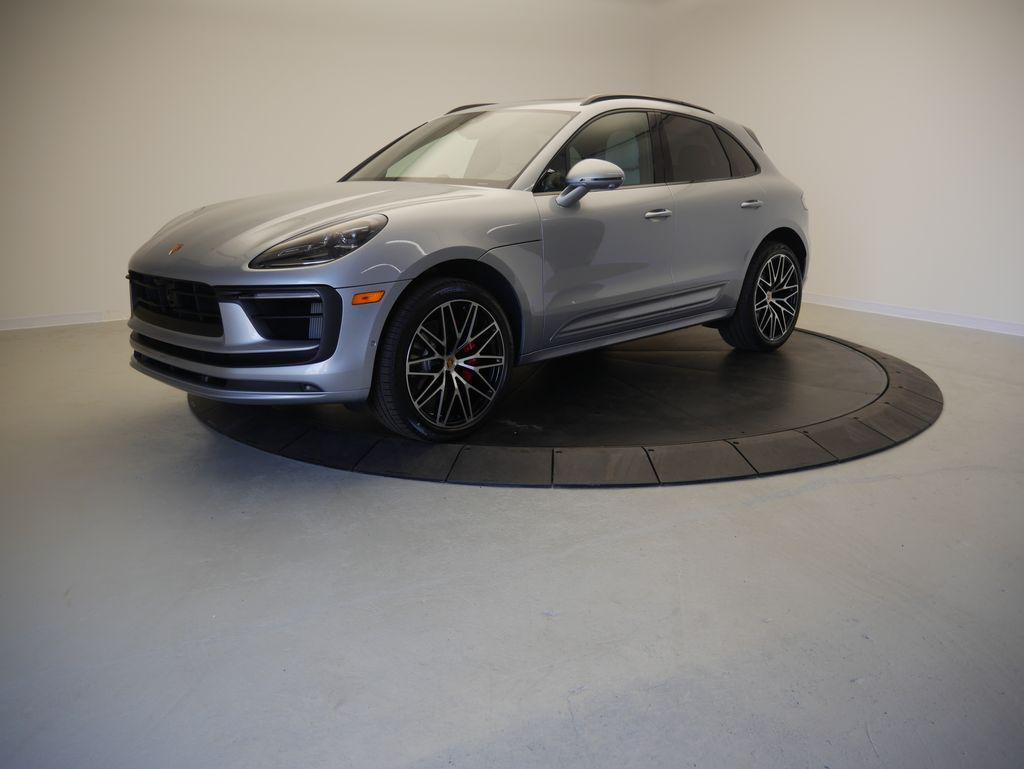 New 2026 Porsche Macan Macan