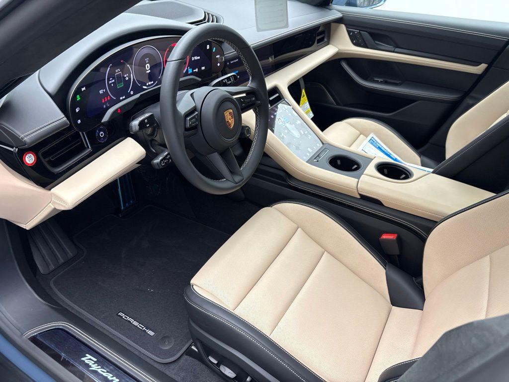 2026 Porsche TAYCAN 4S 照片 5