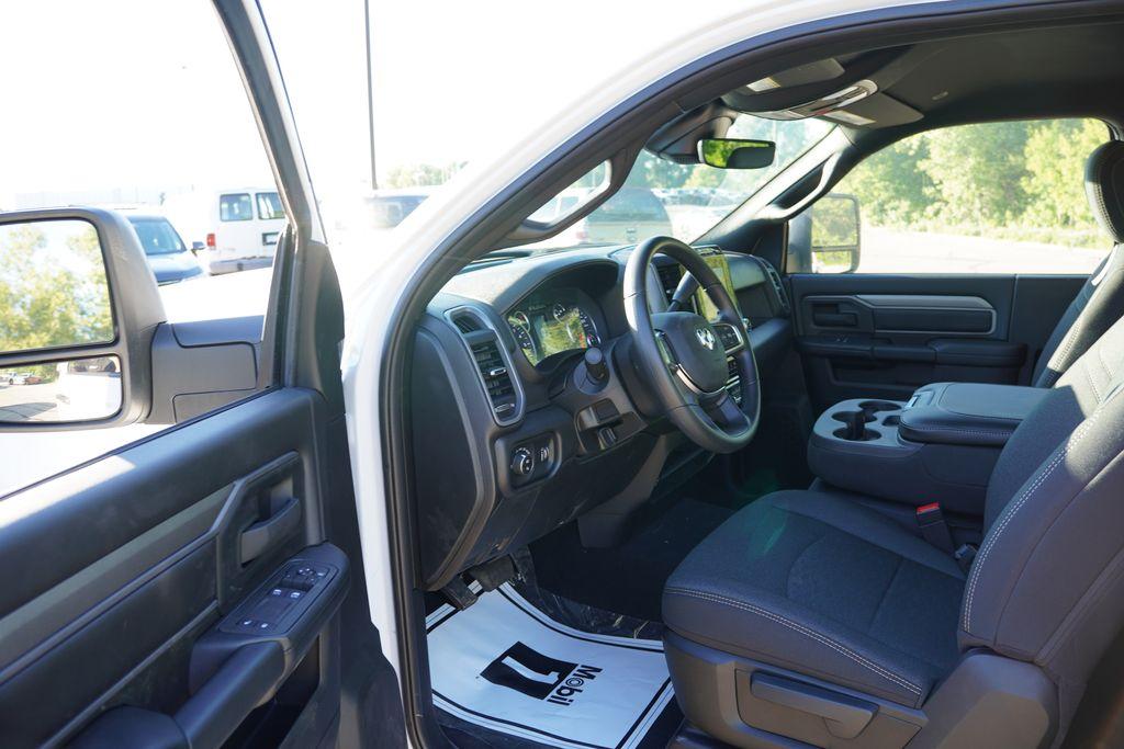 2026 RAM 3500 TRADESMAN 缩略图 11