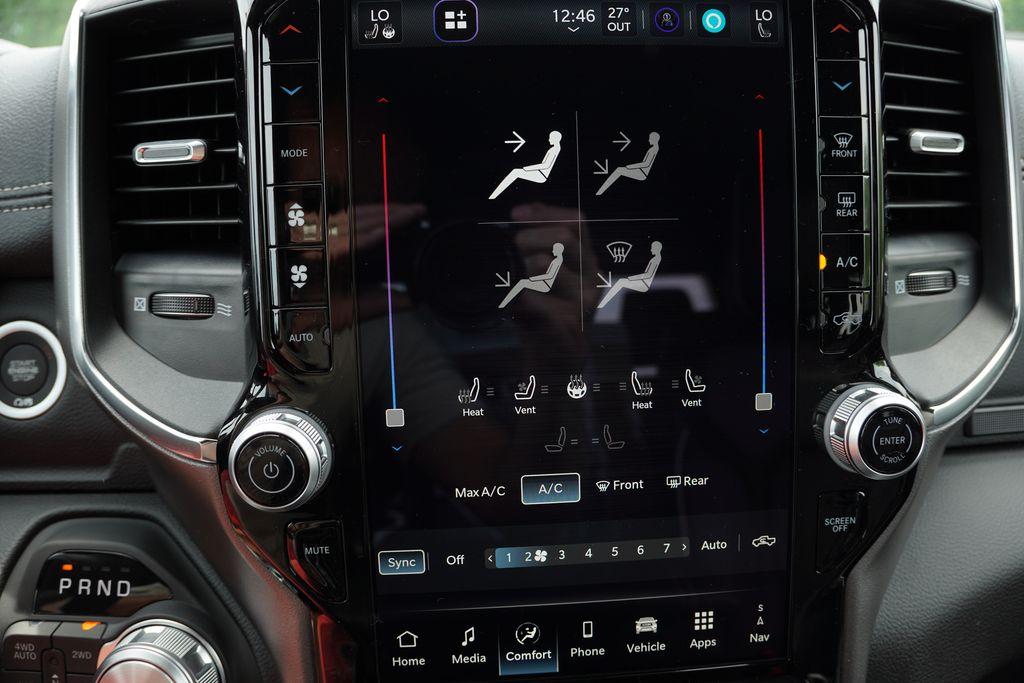 2026 RAM 1500 LARAMIE 缩略图 15