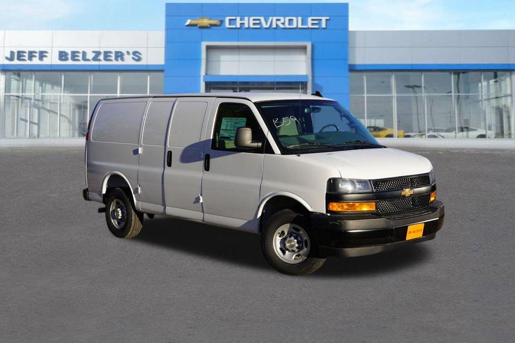 New 2025 Chevrolet Express 2500 Work Van