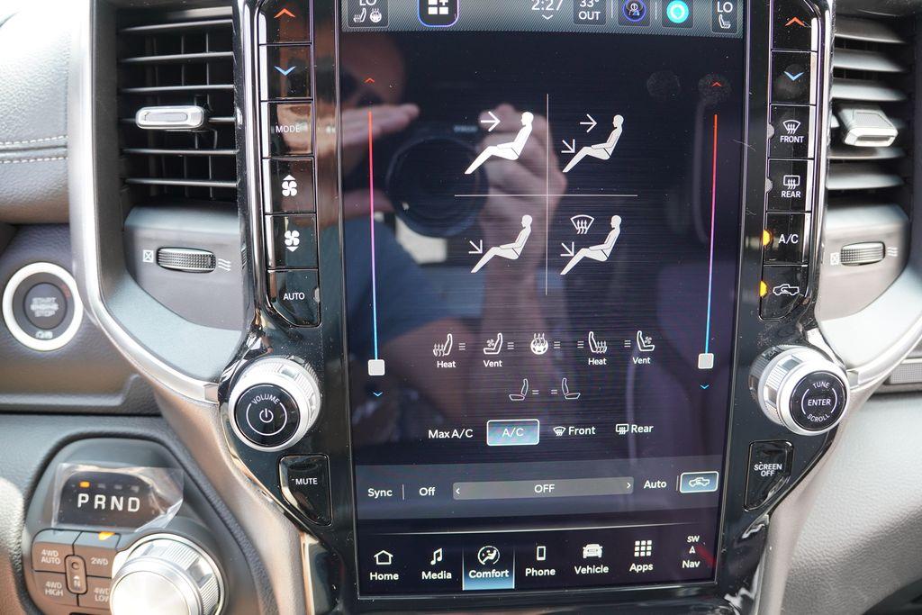 2026 RAM 1500 LARAMIE 缩略图 17