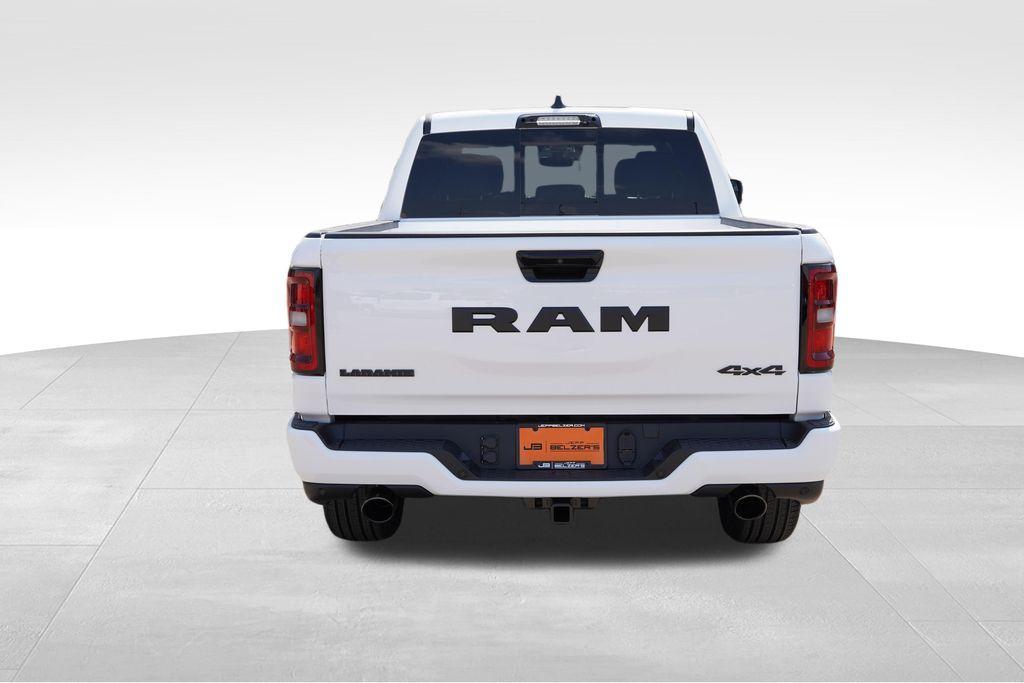 2027 RAM 1500 LARAMIE 照片 4