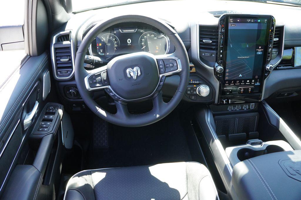 صورة مصغرة 15 لـ 2026 RAM 1500 LARAMIE