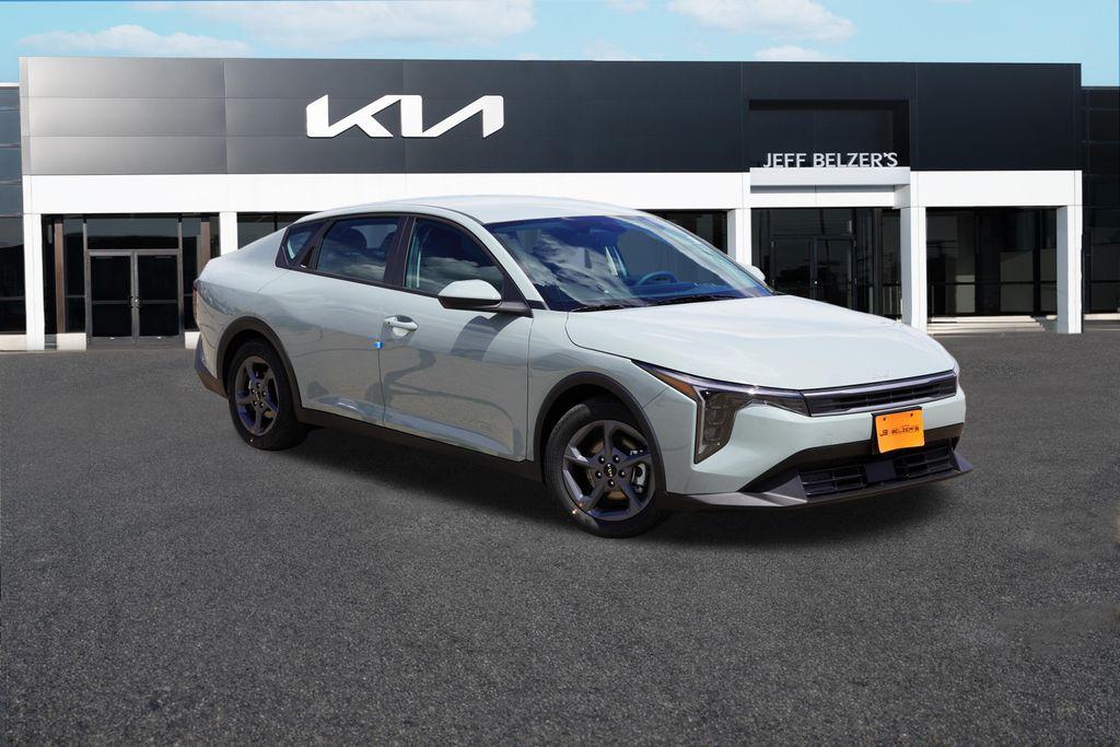 New 2026 Kia K4 LXS