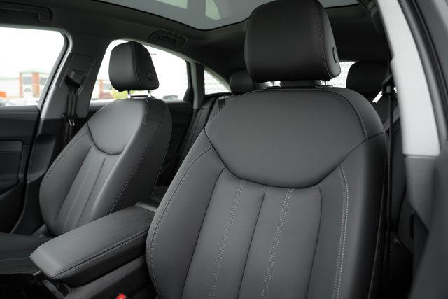 صورة 23 لـ 2025 AUDI A5 PREMIUM TFSI QUATTRO S TRONIC