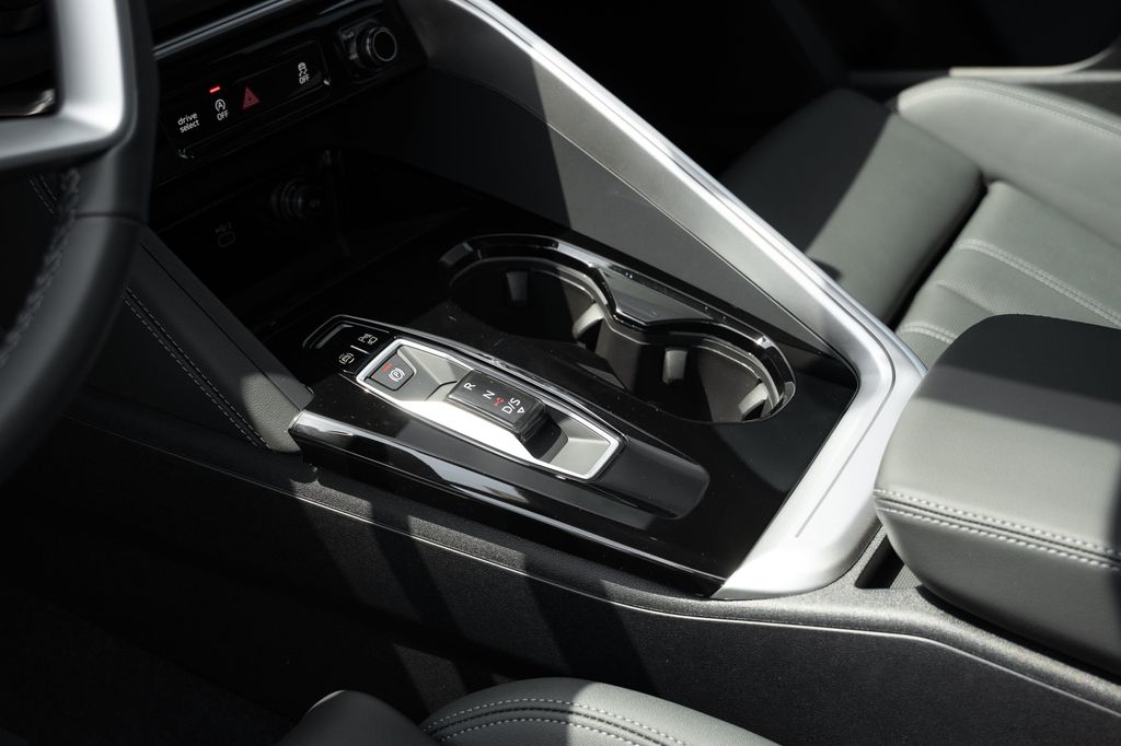 2026 AUDI Q5 SPORTBACK PREMIUM PLUS TFSI QUATTRO S TRONIC 缩略图 11