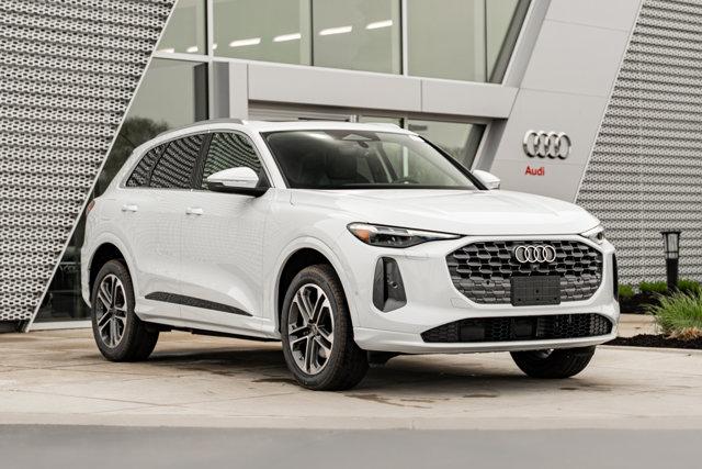 New 2026 Audi Q5 Premium Plus TFSI quattro S tronic
